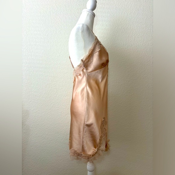 Lace trim slip nightgown - Picture 6 of 6